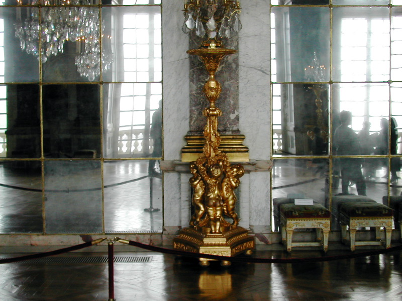 Lamp in Hall of Mirrors