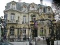 Great building on Champs